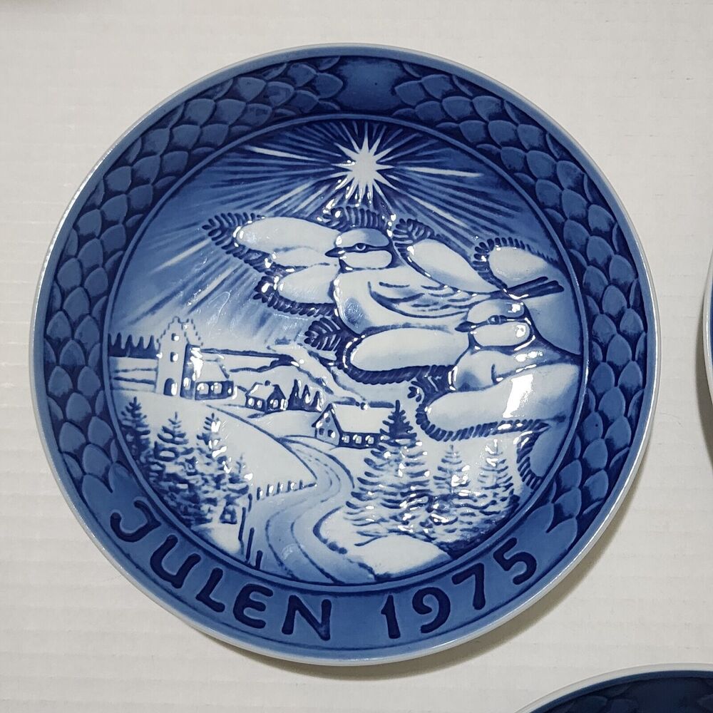 Lot 3 Grande Porcelain of Copenhagen Christmas Plates 1975 1976 1978 Denmark Jul - Picture 2 of 7